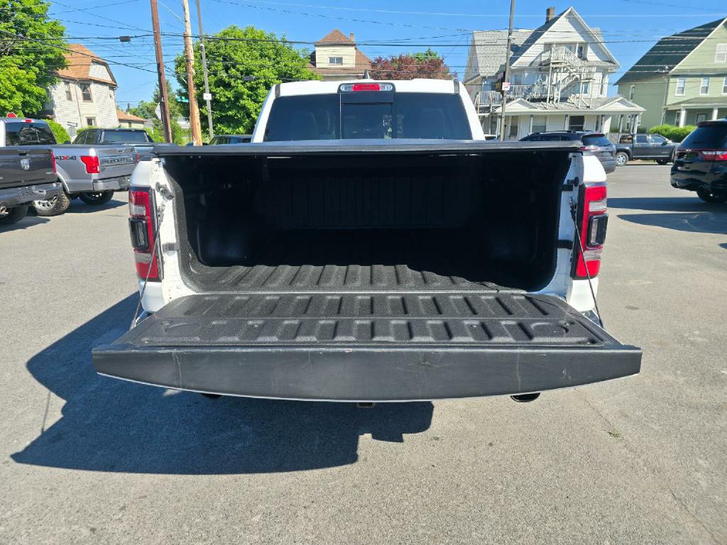 Photo 19 of this RAM 1500