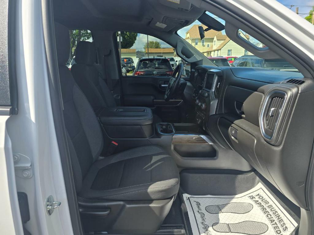 Photo 15 of this CHEVROLET SILVERADO 1500