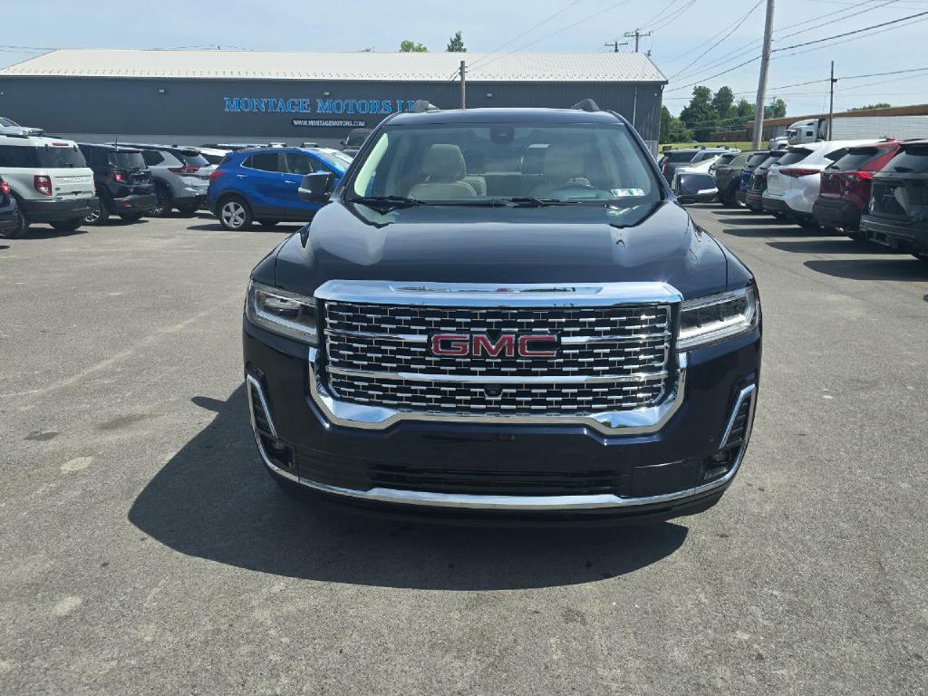 Photo 22 of this GMC ACADIA