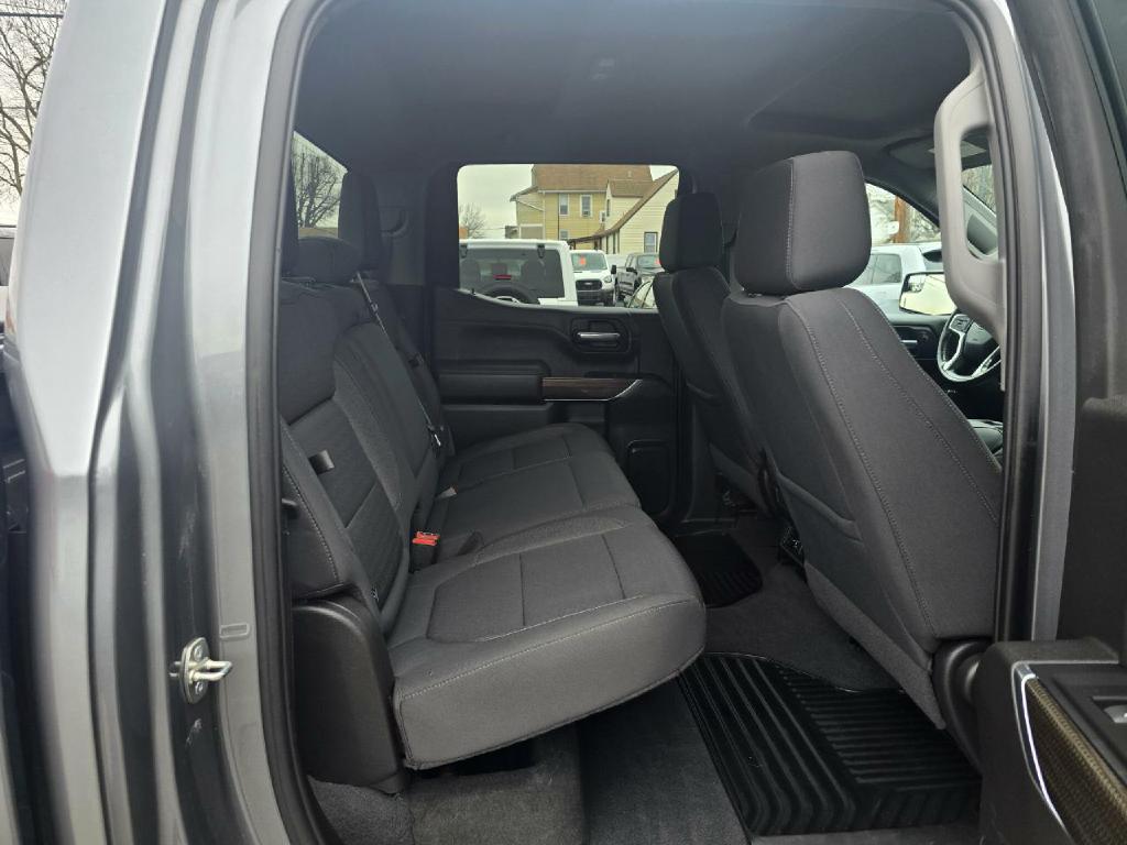 Photo 14 of this CHEVROLET SILVERADO 1500
