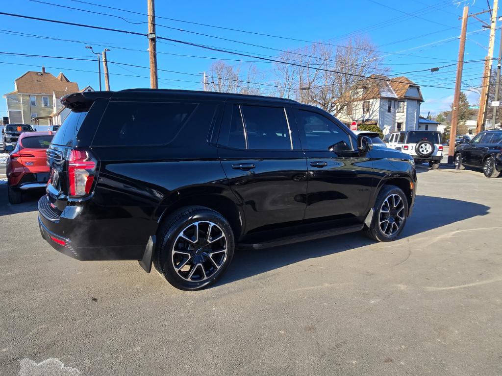 Photo 6 of this CHEVROLET TAHOE