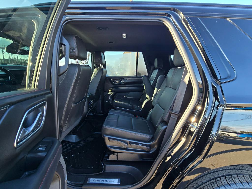 Photo 14 of this CHEVROLET TAHOE