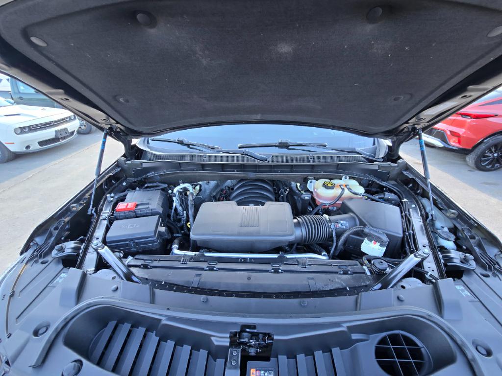 Photo 19 of this CHEVROLET TAHOE