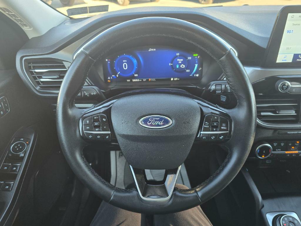 Photo 7 of this FORD ESCAPE