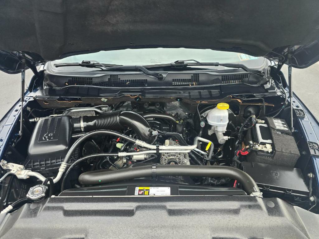 Photo 18 of this RAM 1500 CLASSIC