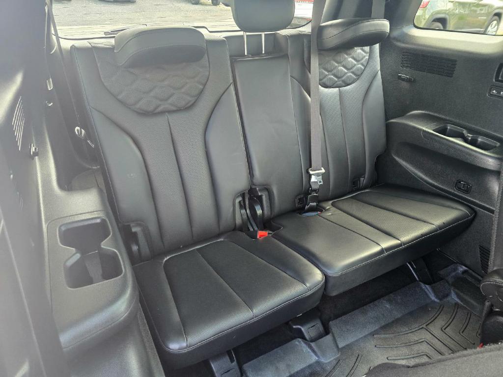 Photo 17 of this HYUNDAI PALISADE