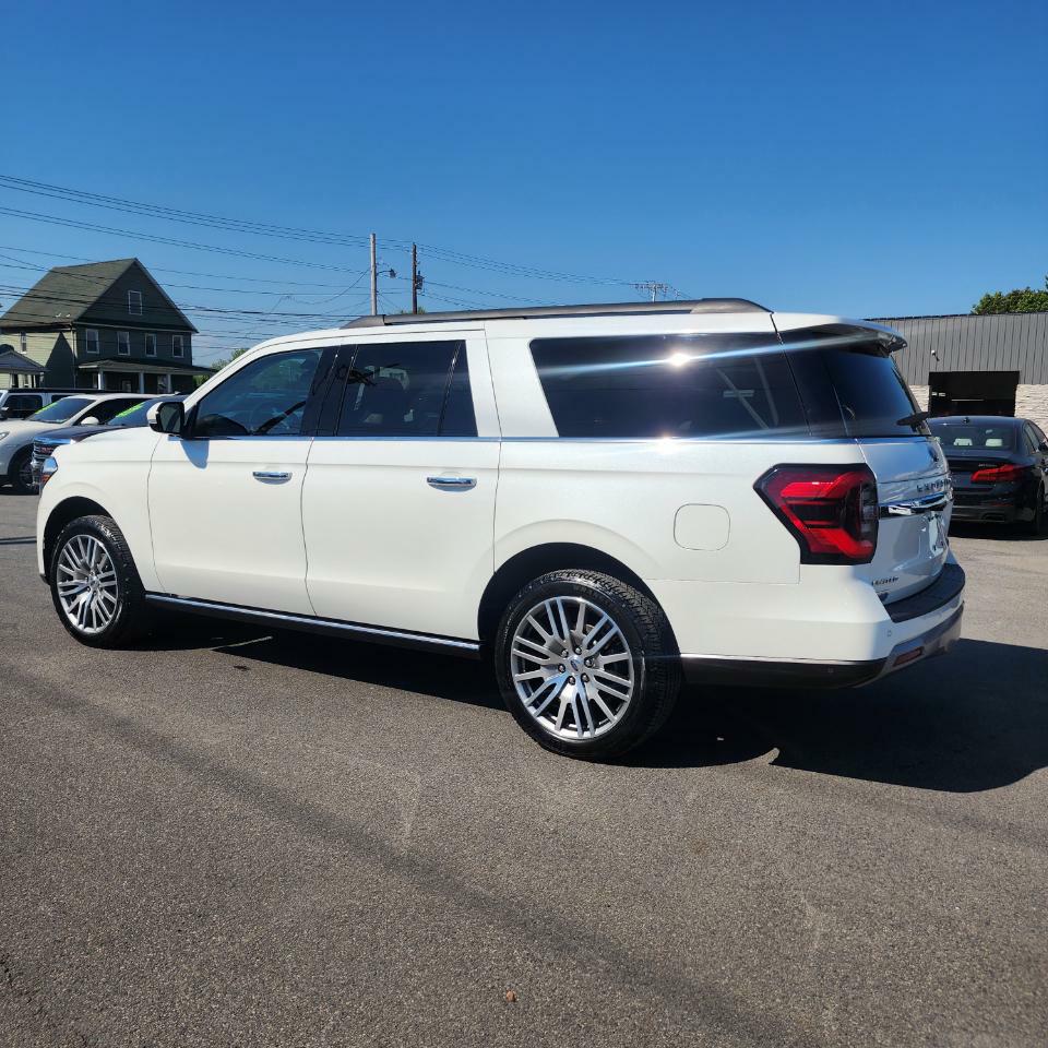 Photo 4 of this FORD EXPEDITION MAX