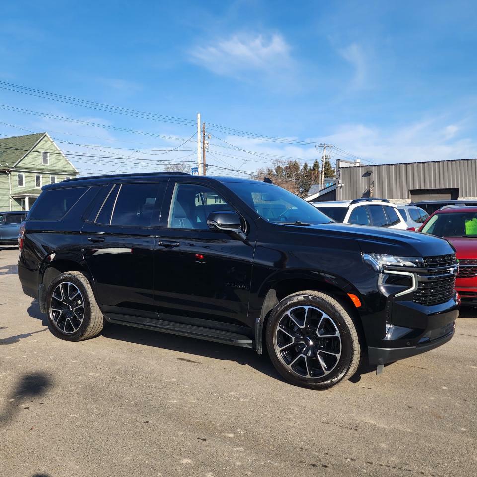 Photo 6 of this CHEVROLET TAHOE
