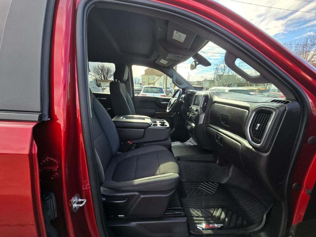 Photo 15 of this CHEVROLET SILVERADO 1500