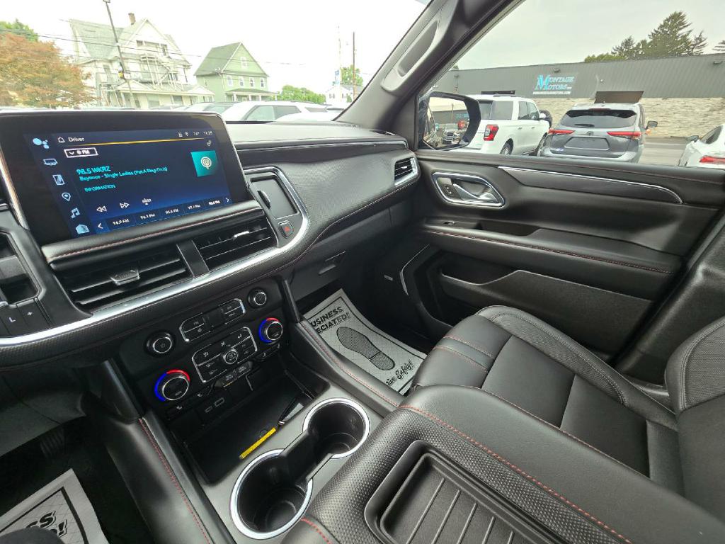 Photo 11 of this CHEVROLET TAHOE