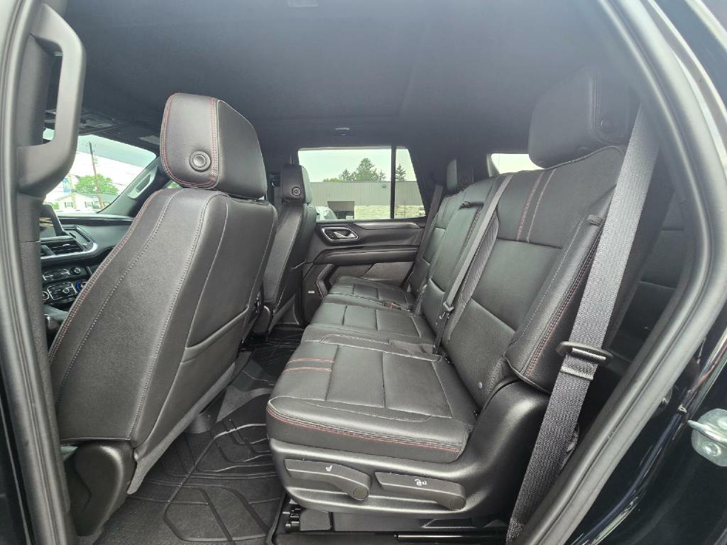 Photo 14 of this CHEVROLET TAHOE