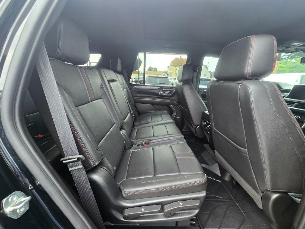 Photo 17 of this CHEVROLET TAHOE