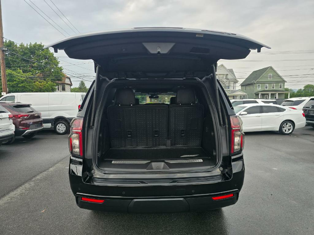 Photo 20 of this CHEVROLET TAHOE