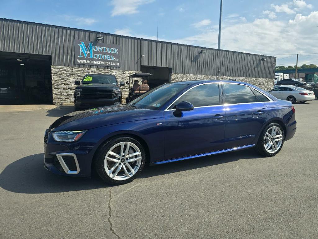 Photo 3 of this AUDI A4 SEDAN