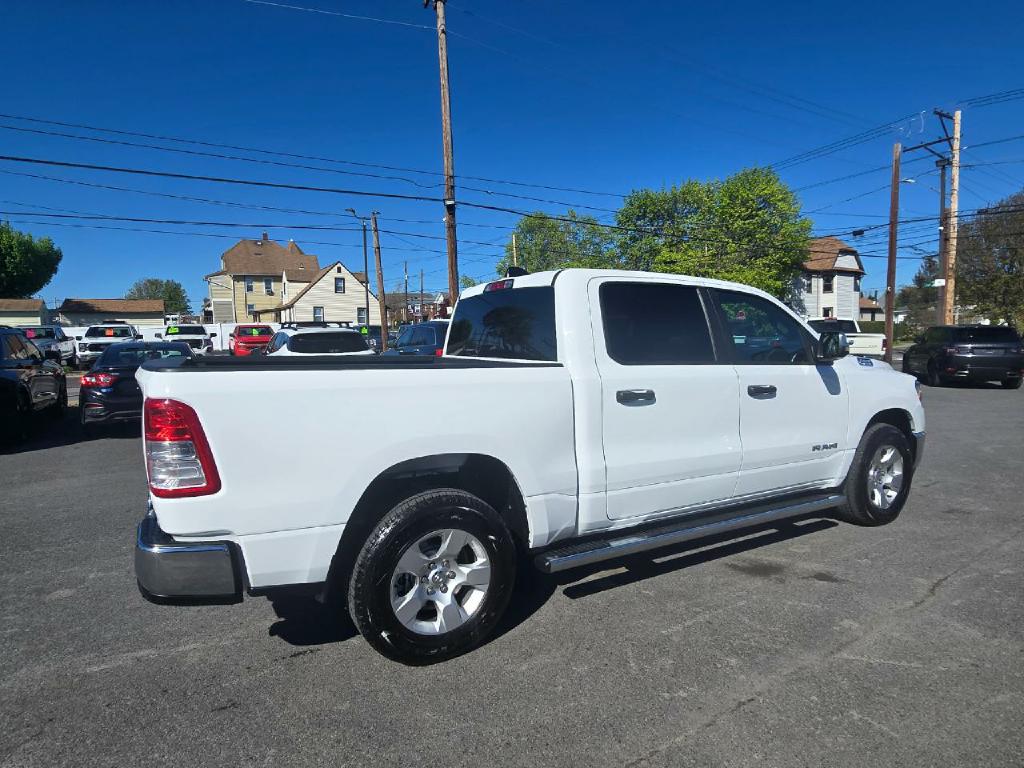 Photo 5 of this RAM 1500