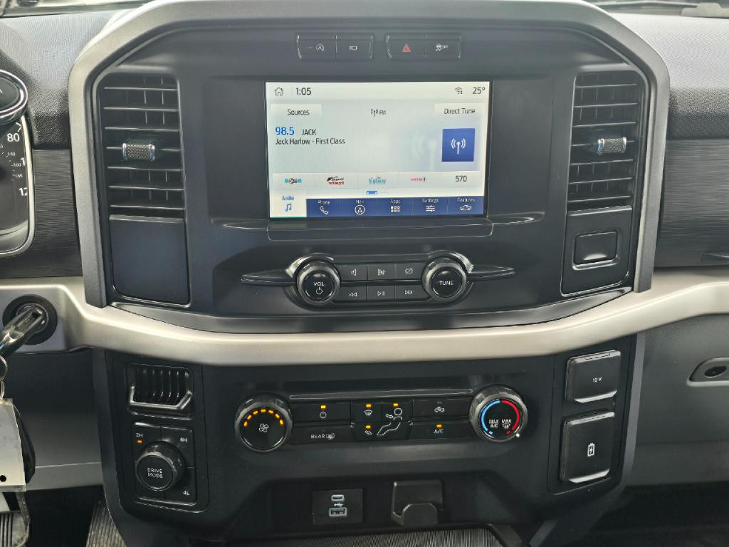 Photo 9 of this FORD F-150