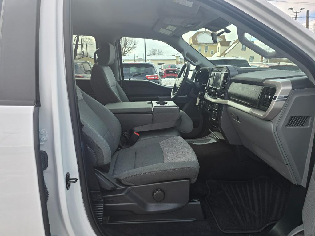 Photo 15 of this FORD F-150