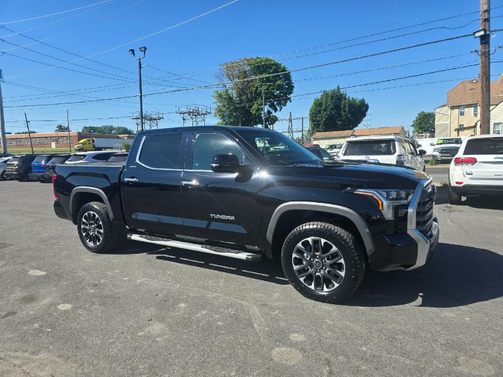 Photo 6 of this TOYOTA TUNDRA 4WD