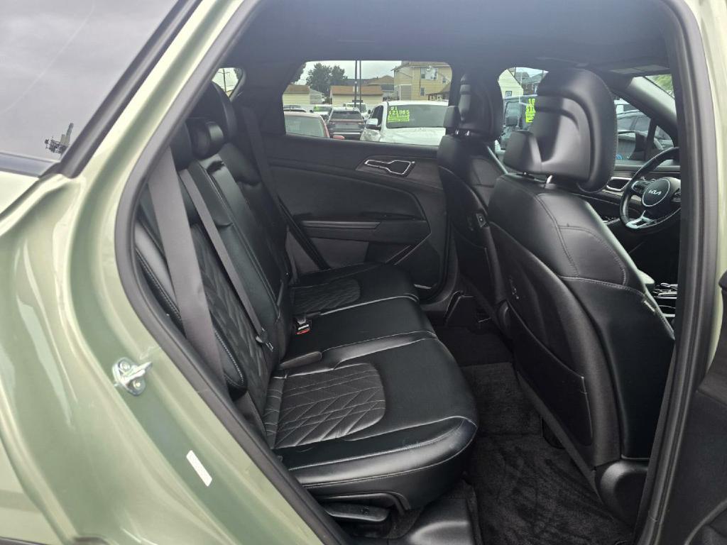 Photo 16 of this KIA SPORTAGE
