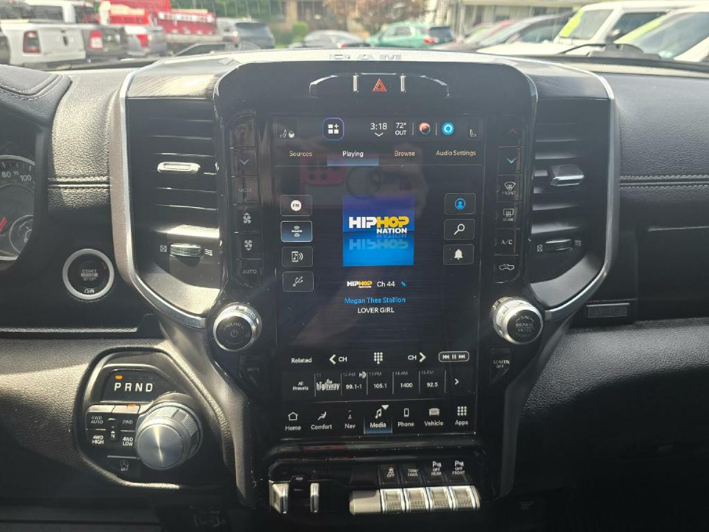 Photo 9 of this RAM 1500