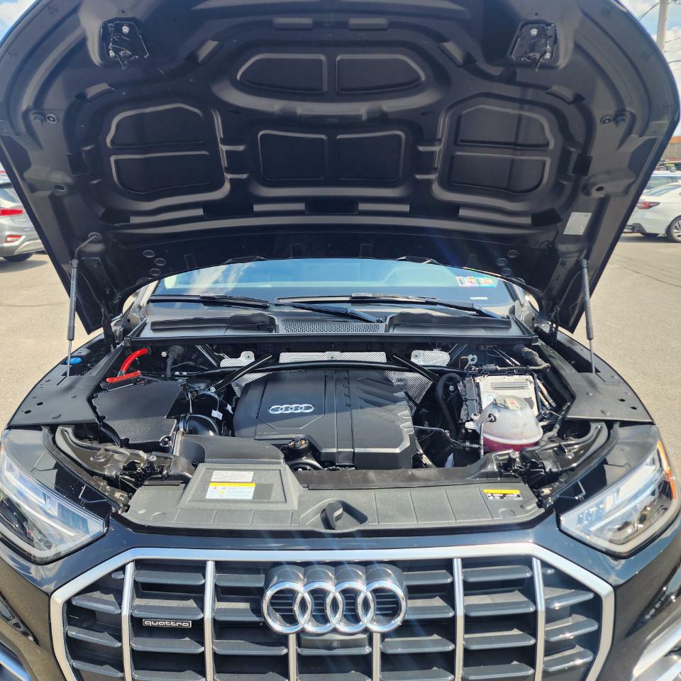 Photo 18 of this AUDI Q5