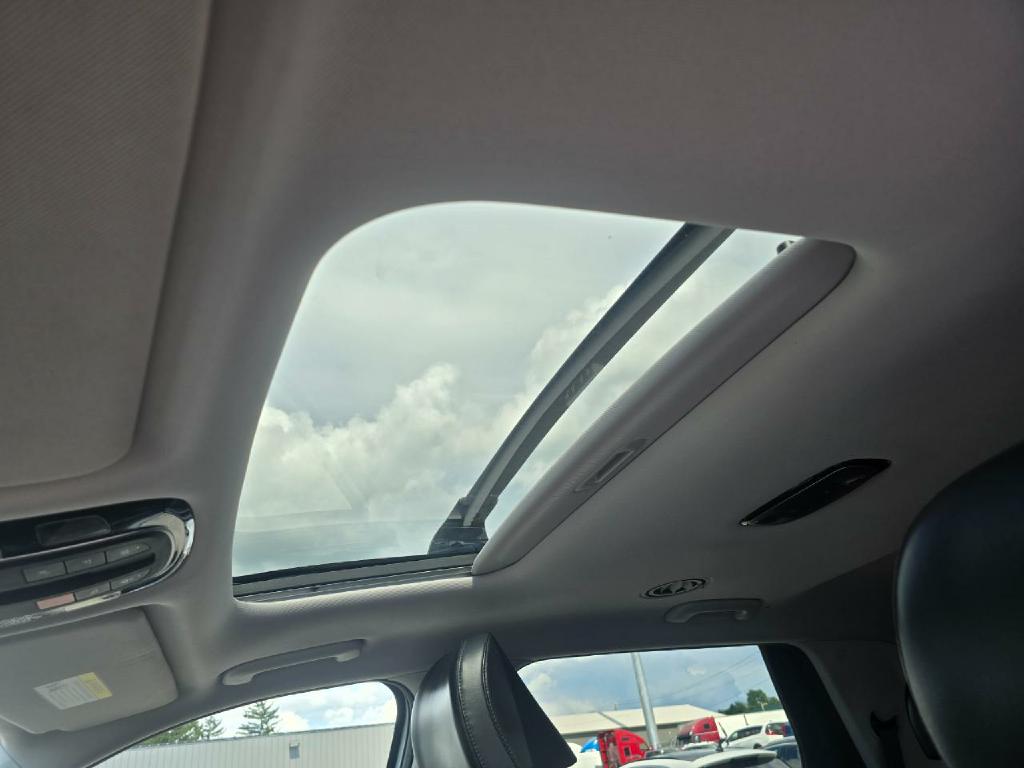 Photo 13 of this HYUNDAI PALISADE
