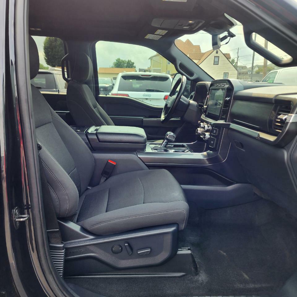 Photo 15 of this FORD F-150