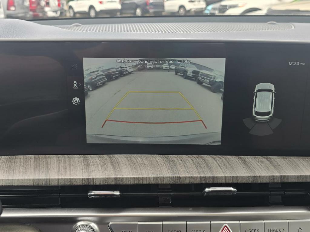 Photo 10 of this KIA TELLURIDE
