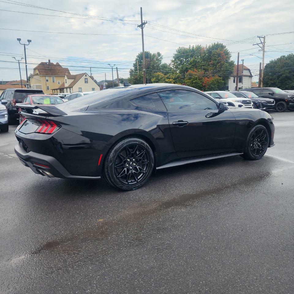 Photo 5 of this FORD MUSTANG