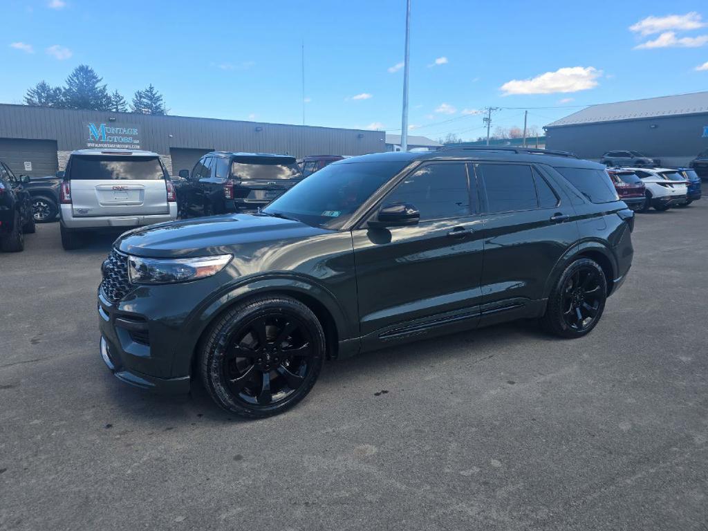 Photo 3 of this FORD EXPLORER