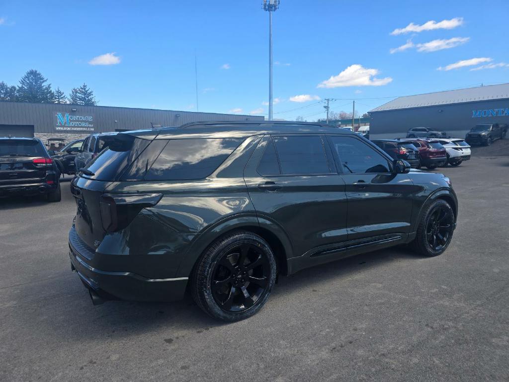 Photo 6 of this FORD EXPLORER
