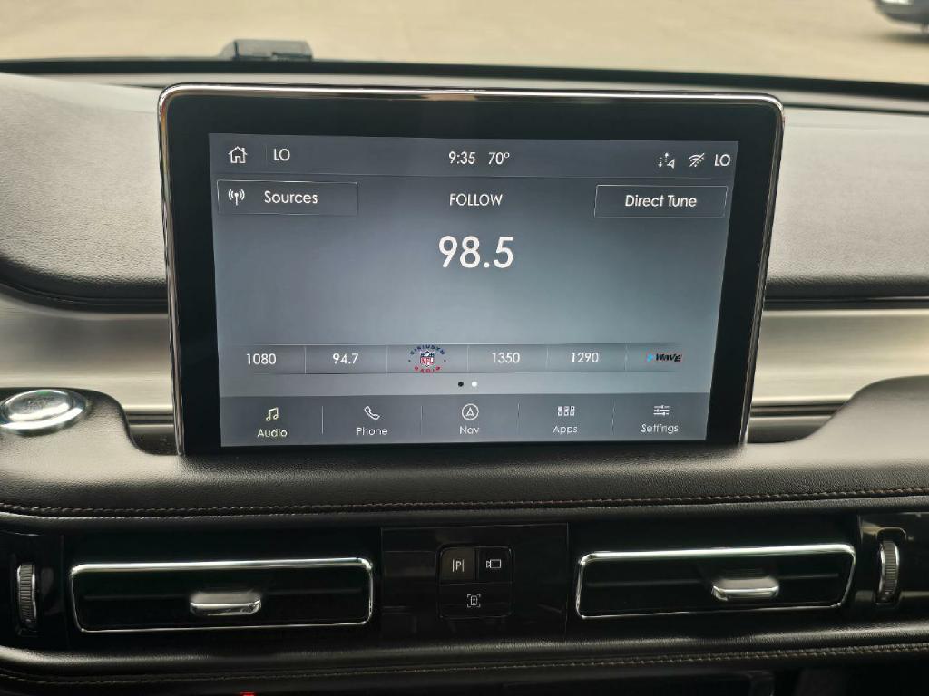 Photo 9 of this LINCOLN AVIATOR