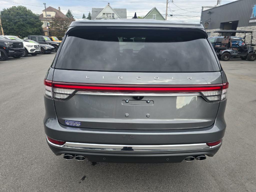 Photo 20 of this LINCOLN AVIATOR