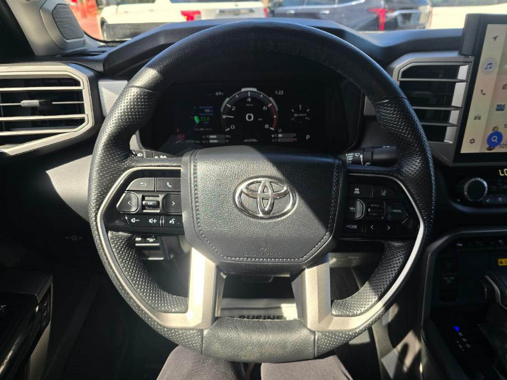 Photo 7 of this TOYOTA TUNDRA 4WD