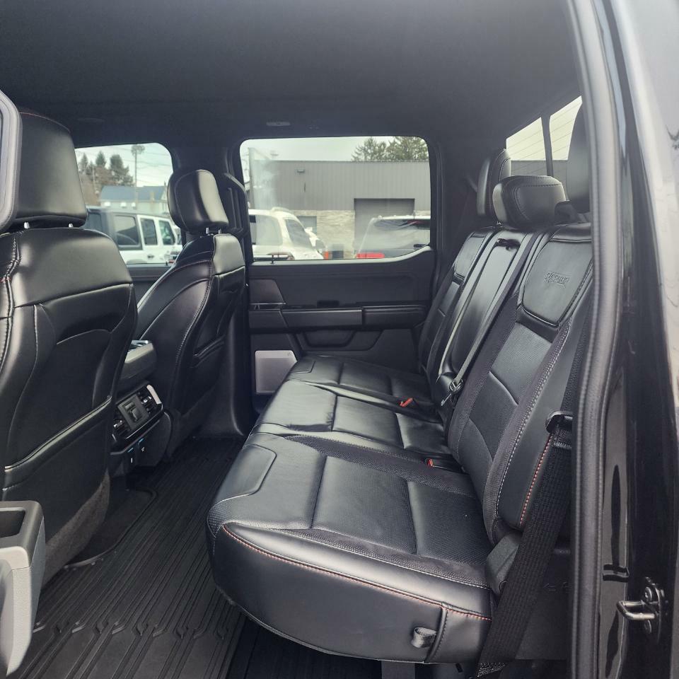 Photo 18 of this FORD F-150