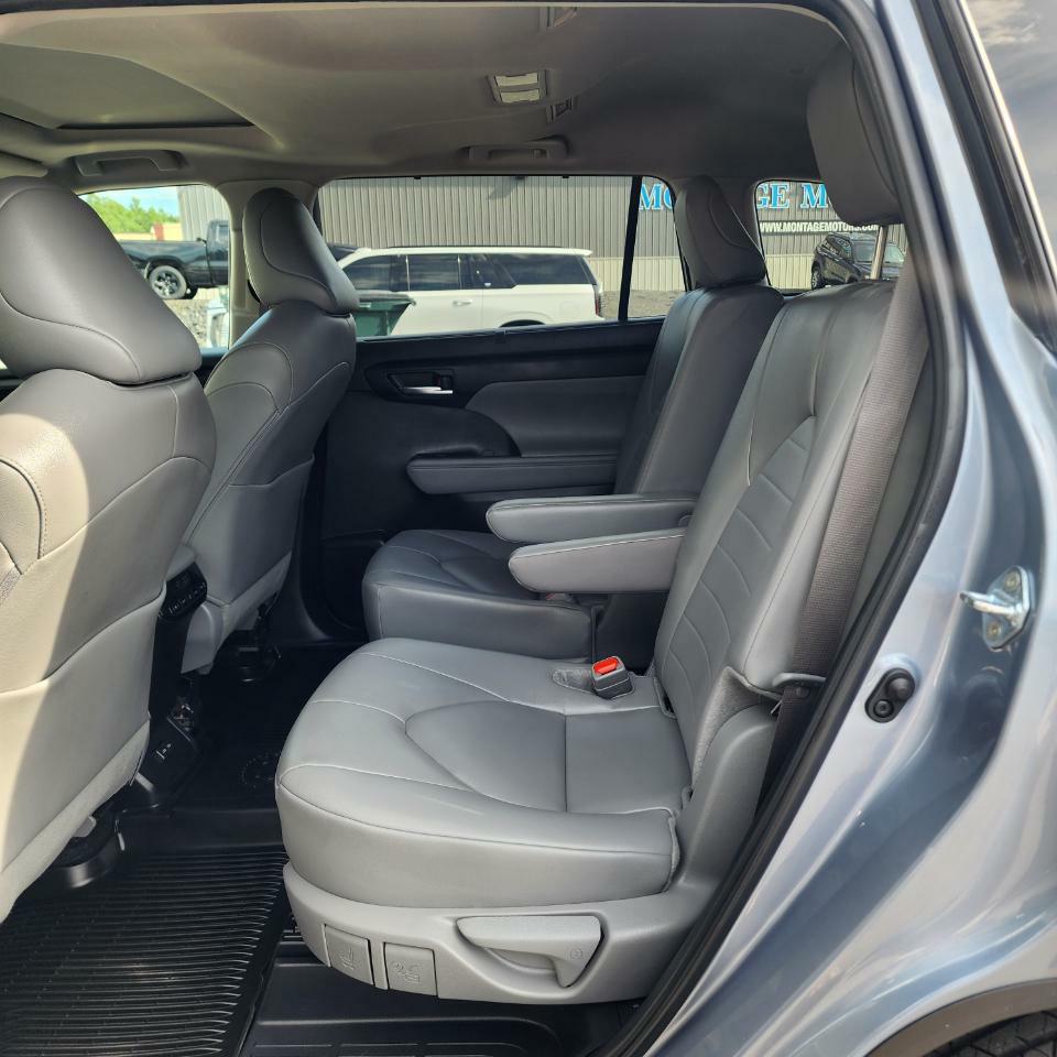 Photo 17 of this TOYOTA HIGHLANDER