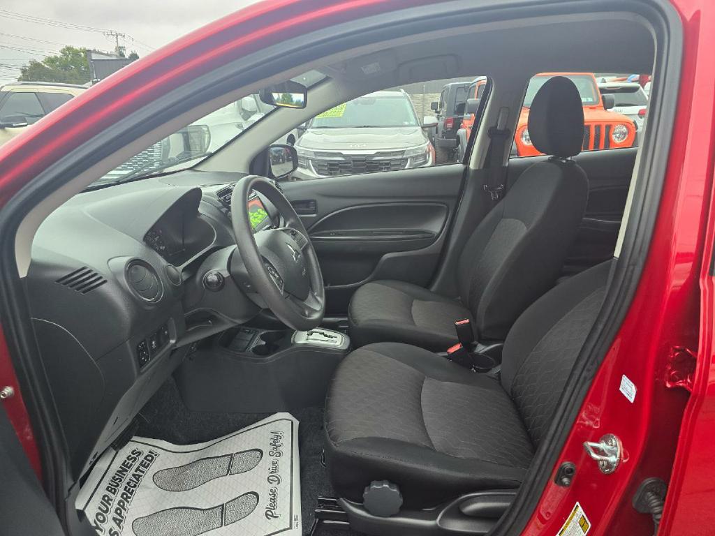 Photo 12 of this MITSUBISHI MIRAGE