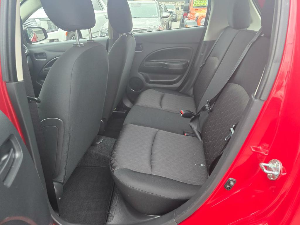 Photo 13 of this MITSUBISHI MIRAGE