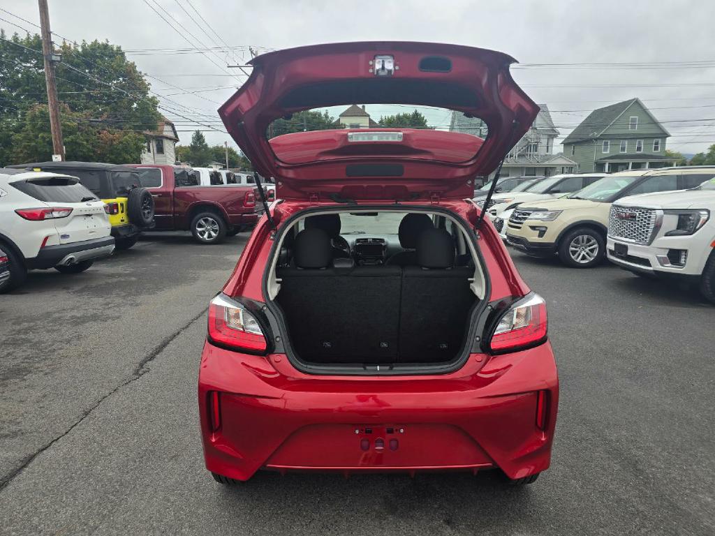 Photo 17 of this MITSUBISHI MIRAGE