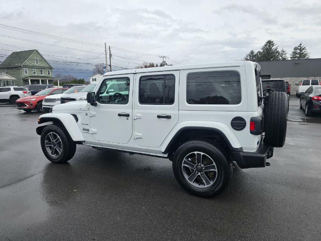 Photo 4 of this JEEP WRANGLER