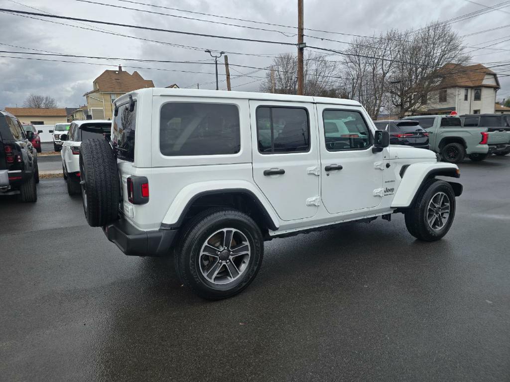 Photo 5 of this JEEP WRANGLER