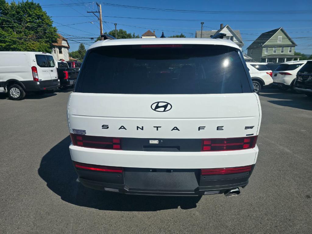 Photo 20 of this HYUNDAI SANTA FE