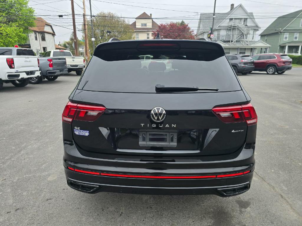 Photo 17 of this VOLKSWAGEN TIGUAN