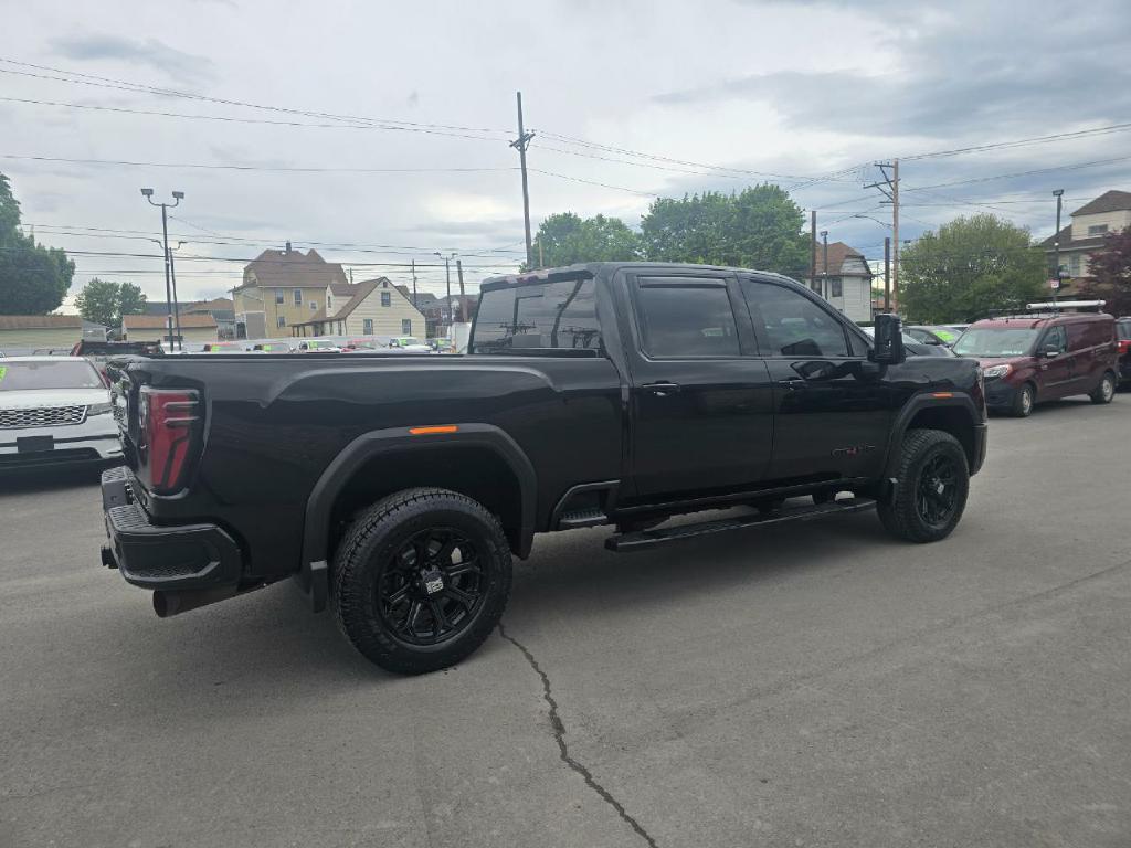 Photo 5 of this GMC SIERRA 3500HD