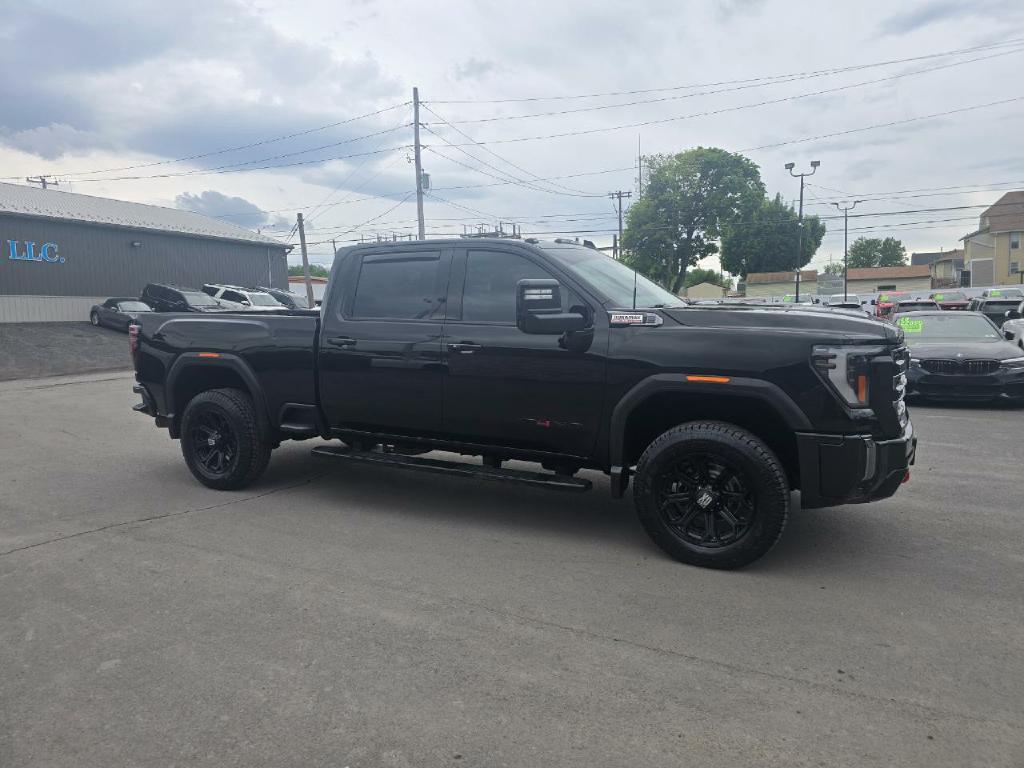 Photo 6 of this GMC SIERRA 3500HD
