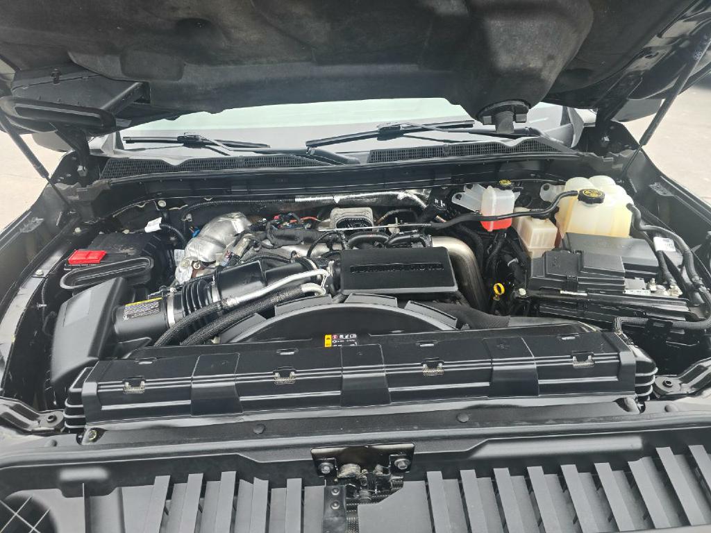Photo 19 of this GMC SIERRA 3500HD
