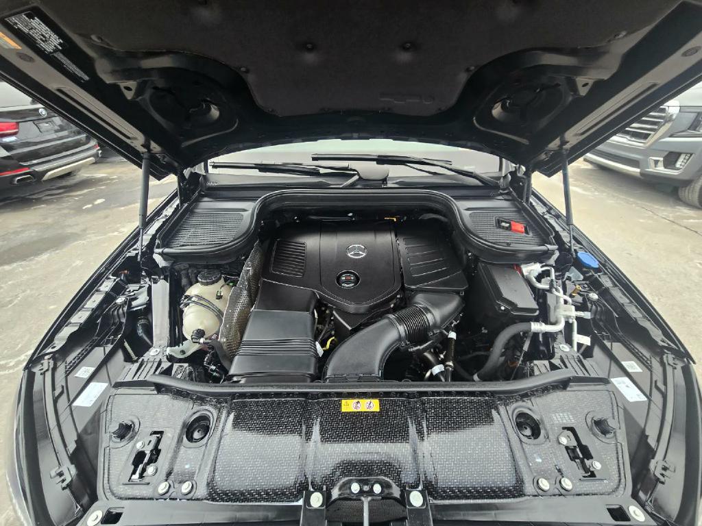 Photo 20 of this MERCEDES-BENZ GLE