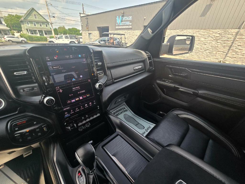 Photo 12 of this RAM 1500