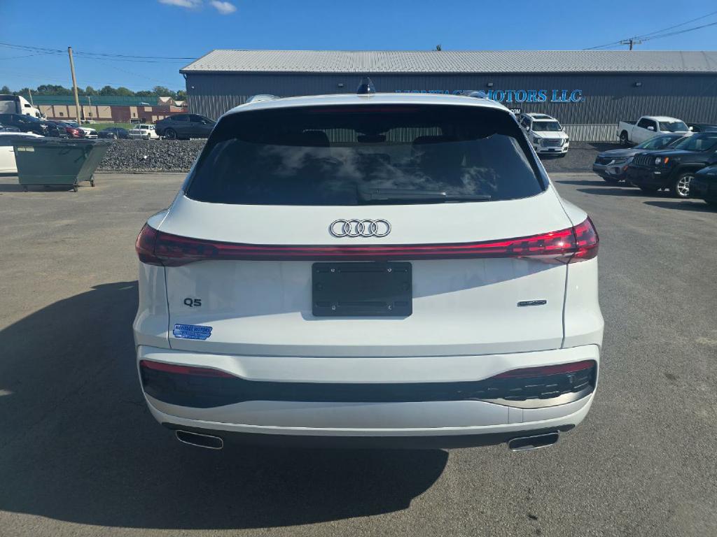 Photo 18 of this AUDI Q5