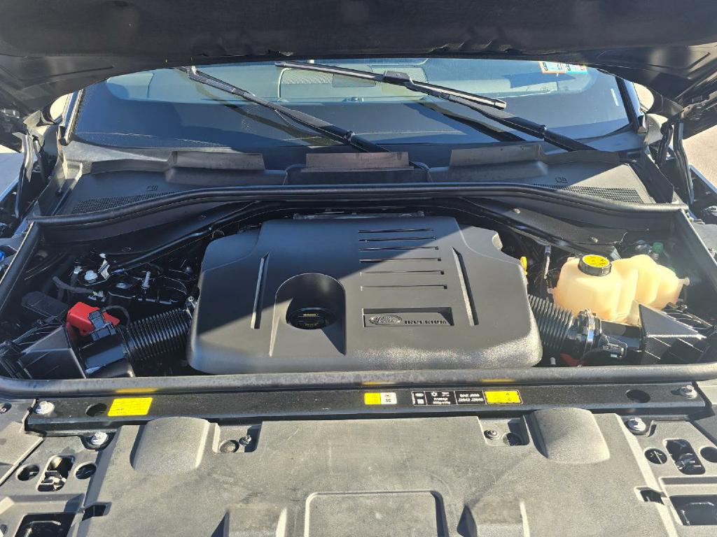 Photo 19 of this LAND ROVER RANGE ROVER SPO
